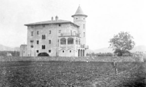 Vista general de la casa Caminals o torre de can Gou, 1916 (ACGAX. Fons Sadurní Brunet Pi. Autor: Sadurní Brunet)