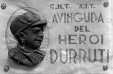 Esbós de la placa de l’avinguda de Bonaventura Durruti, 1938 (ACGAX. Fons Sadurní Brunet Pi. Autor: Sadurní Brunet)