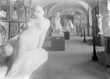 Sala d'exposició del Museu d'Olot, 1916 (ACGAX. Fons Sadurní Brunet Pi. Autor: Sadurní Brunet)