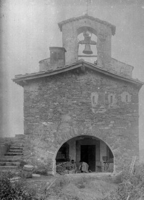 Església de la Mare de Déu del Cos, a Montagut, c. 1947 (ACGAX. Fons Sadurní Brunet Pi. Autor: Sadurní Brunet)